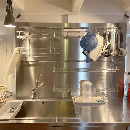 Appartamento Fascinating Hideaway In A Physicist's Côme