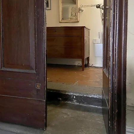 Fascinating Hideaway In A Physicist's Côme